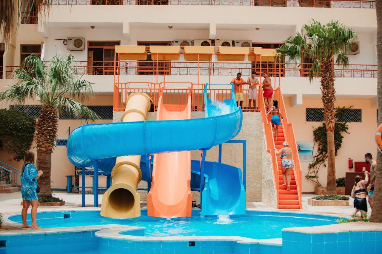 הורגהדה Empire Hotel Aqua Park מראה חיצוני תמונה